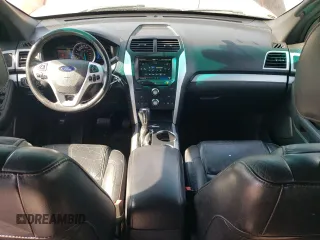 2012 Ford Explorer XLT with VIN 1FMHK8D8XCGA90146, listed as a Copart auction lot 53657525 with 190,192 mi miles and Salvage Title. Bid and sale history available at DreamBid. Image 8.