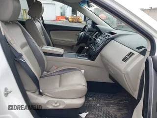 2012 Mazda CX-9 Touring z VIN JM3TB2CA0C0350196, wystawiony jako IAAI lot #42005485 z przebiegiem 205 748 mil mil oraz . Historia ofert i sprzedaży dostępna na DreamBid. Obrazek 5.