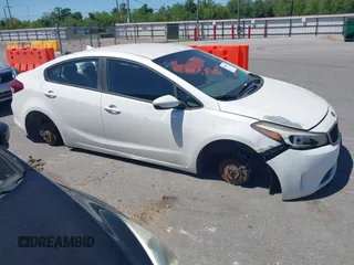 2017 Kia Forte LX with VIN 3KPFL4A70HE008347, listed as a IAAI auction lot 42028615 with 1 mi miles. Bid and sale history available at carsss.com. Image 12.