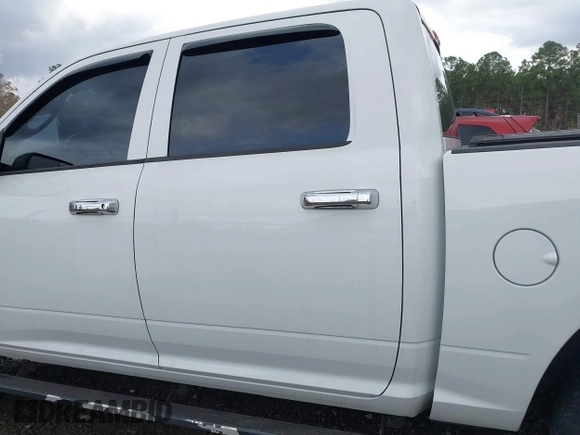 2015 Ram 1500 Tradesman with VIN 1C6RR7KG8FS648142, listed as a IAAI auction lot 41647459 with 100,696 mi miles and . Bid and sale history available at DreamBid. Image 14.