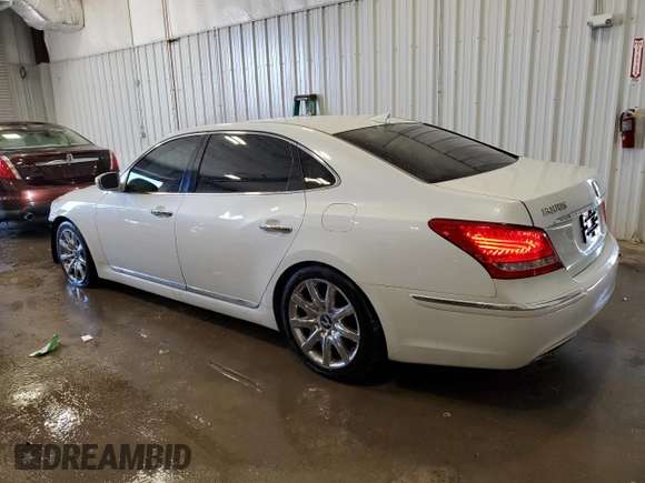2011 Hyundai Equus Signature with VIN KMHGH4JF5BU041779, listed as a Copart auction lot 42225125 with 100,403 mi miles and Salvage title. Bid and sale history available at DreamBid. Image 2.
