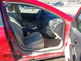 2007 Pontiac G6 with VIN 1G2ZG58B574171789, listed as a IAAI auction lot 41685670 with 226,389 mi miles. Bid and sale history available at carsss.com. Image 5.