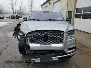 2020 Lincoln Navigator Reserve z VIN 5LMJJ2LT6LEL17168, wystawiony jako Copart lot #46801685 z przebiegiem 40 230 mil mil oraz Nie do naprawy • Non repairable. Historia ofert i sprzedaży dostępna na DreamBid. Obrazek 5.