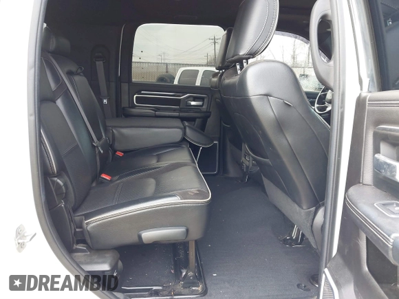 2020 Ram 2500 Laramie with VIN 3C6UR5NL9LG101116, listed as a IAAI auction lot 41694638 with 92,472 mi miles. Bid and sale history available at carsss.com. Image 8.