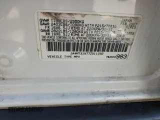 2007 Mitsubishi Outlander LS z VIN JA4MT31X77Z011292, wystawiony jako Copart lot #52422345 z przebiegiem 250 535 mil mil oraz Nie do naprawy • Non repairable. Historia ofert i sprzedaży dostępna na DreamBid. Obrazek 14.