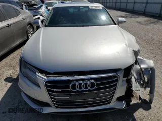 2013 Audi A7 Prestige with VIN WAU2GAFC3DN083800, listed as a Copart auction lot 52752865 with 108,190 mi miles and Salvage title. Bid and sale history available at DreamBid. Image 5.