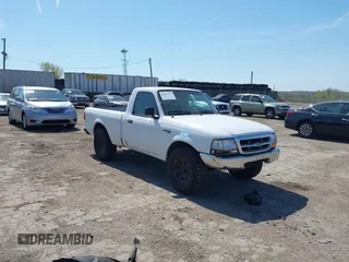 2000 Ford Ranger XL with VIN 1FTYR10V8YTA99803, listed as a IAAI auction lot 42113776 with 149,396 mi miles. Bid and sale history available at carsss.com. Image 1.