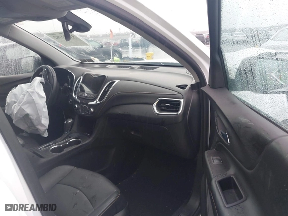 2021 Chevrolet Equinox Premier with VIN 2GNAXNEV7M6112087, listed as a IAAI auction lot 41102702 with 32,995 mi miles. Bid and sale history available at carsss.com. Image 5.