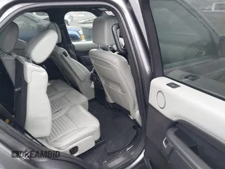 2018 Land Rover Discovery HSE Luxury with VIN SALRT2RV0JA055223, listed as a IAAI auction lot 41469751 with 122,989 mi miles and . Bid and sale history available at DreamBid. Image 8.
