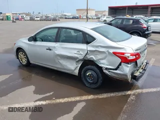 2018 Nissan Sentra SV z VIN 3N1AB7AP2JY224321, wystawiony jako IAAI lot #41885831 z przebiegiem 130 852 mil mil oraz . Historia ofert i sprzedaży dostępna na DreamBid. Obrazek 3.