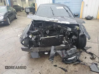 2019 Chrysler 300 with VIN 2C3CCABG1KH548418, listed as a Copart auction lot 43458095 with 61,033 mi miles and Salvage Title. Bid and sale history available at carsss.com. Image 5.