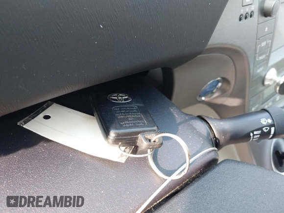 2015 Toyota Prius Four with VIN JTDKN3DU8F0474926, listed as a IAAI auction lot 42484473 with 261,539 mi miles and . Bid and sale history available at DreamBid. Image 11.