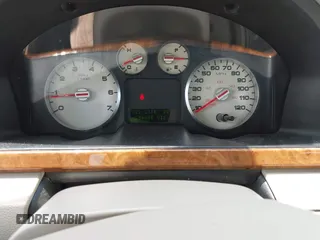 2005 Ford Five Hundred Limited with VIN 1FAHP28125G171098, listed as a IAAI auction lot 42646989 with Not provided miles and . Bid and sale history available at DreamBid. Image 7.
