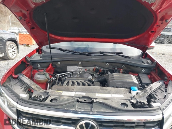 2021 Volkswagen Atlas SEL with VIN 1V2BE2CA7MC209782, listed as a IAAI auction lot 41148446 with 38,099 mi miles and . Bid and sale history available at DreamBid. Image 10.