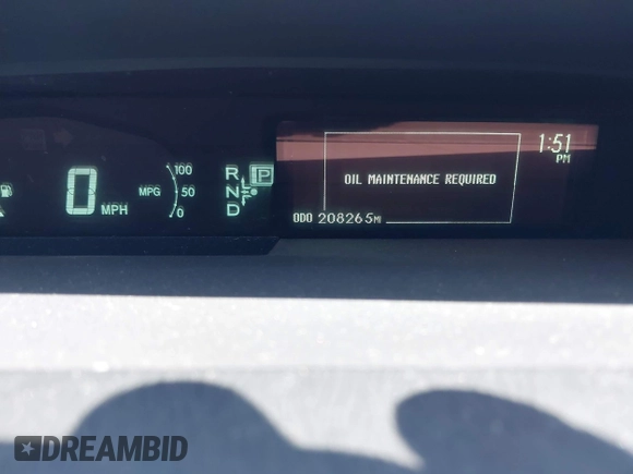 2011 Toyota Prius I z VIN JTDKN3DUXB1375772, wystawiony jako IAAI lot #42315979 z przebiegiem 208 265 mil mil oraz . Historia ofert i sprzedaży dostępna na DreamBid. Obrazek 7.