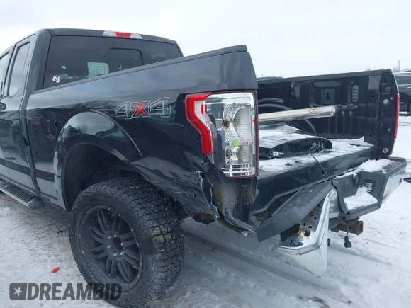 2015 Ford F-150 XLT with VIN 1FTEX1EP7FFC90014, listed as a IAAI auction lot 41581927 with 178,955 mi miles. Bid and sale history available at carsss.com. Image 6.