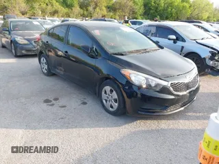 2016 Kia Forte LX with VIN KNAFK4A61G5491770, listed as a IAAI auction lot 41922431 with 173,272 mi miles. Bid and sale history available at carsss.com. Image 1.