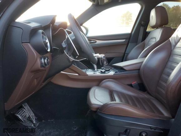 2018 Alfa Romeo Stelvio Ti Sport with VIN ZASFAKNN6J7C28513, listed as a Copart auction lot 43013645 with 68,457 mi miles and Salvage Title. Bid and sale history available at carsss.com. Image 7.