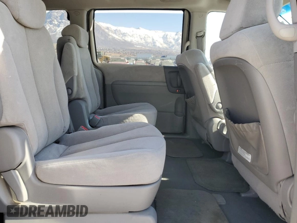 2008 Kia Sedona LX with VIN KNDMB233286244304, listed as a Copart auction lot 43228595 with 233,940 mi miles and Salvage Title. Bid and sale history available at DreamBid. Image 11.