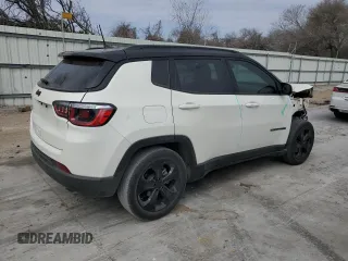 2019 Jeep Compass Altitude with VIN 3C4NJCBB5KT649267, listed as a Copart auction lot 45898625 with 39,751 mi miles and Salvage Title. Bid and sale history available at carsss.com. Image 3.