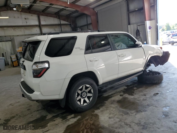 2023 Toyota 4Runner TRD Off Road with VIN JTEPU5JR4P6132677, listed as a Copart auction lot 63940604 with 27,127 mi miles and Clean Title. Bid and sale history available at carsss.com. Image 3.