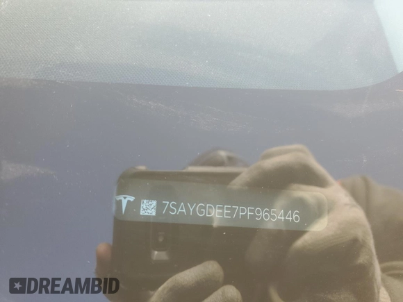 2023 Tesla Model Y Long Range z VIN 7SAYGDEE7PF965446, wystawiony jako Copart lot #54710375 z przebiegiem 23 807 mil mil oraz Szkoda całkowita • Salvage title. Historia ofert i sprzedaży dostępna na DreamBid. Obrazek 14.