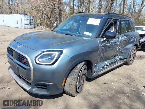 2025 MINI Countryman z VIN WMZ23GA02S7P85607, wystawiony jako IAAI lot #41982065 z przebiegiem 5269 mil mil oraz . Historia ofert i sprzedaży dostępna na DreamBid. Obrazek 2.