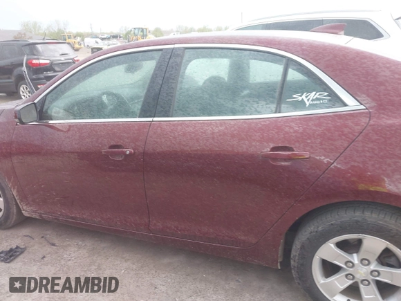 2015 Chevrolet Malibu LT with VIN 1G11C5SL3FF190875, listed as a IAAI auction lot 42165818 with 185,808 mi miles and . Bid and sale history available at DreamBid. Image 14.