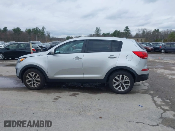 2016 Kia Sportage LX with VIN KNDPBCAC2G7850815, listed as a IAAI auction lot 41917026 with 107,100 mi miles and . Bid and sale history available at carsss.com. Image 14.