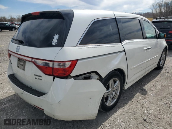 2013 Honda Odyssey Touring with VIN 5FNRL5H9XDB064035, listed as a Copart auction lot 49889325 with 153,041 mi miles and Salvage Title. Bid and sale history available at carsss.com. Image 3.