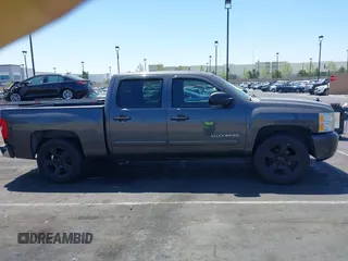 2011 Chevrolet Silverado 1500 LT with VIN 3GCPCSEA3BG117041, listed as a IAAI auction lot 41996824 with 259,389 mi miles and . Bid and sale history available at DreamBid. Image 13.