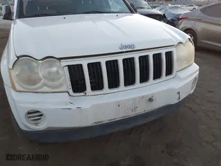 2006 Jeep Grand Cherokee Laredo with VIN 1J8GS48K16C348315, listed as a IAAI auction lot 41062772 with 239,662 mi miles. Bid and sale history available at carsss.com. Image 6.