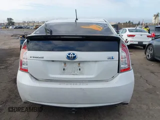 2015 Toyota Prius Four with VIN JTDKN3DU6F0476075, listed as a IAAI auction lot 41894290 with 245,861 mi miles. Bid and sale history available at carsss.com. Image 16.