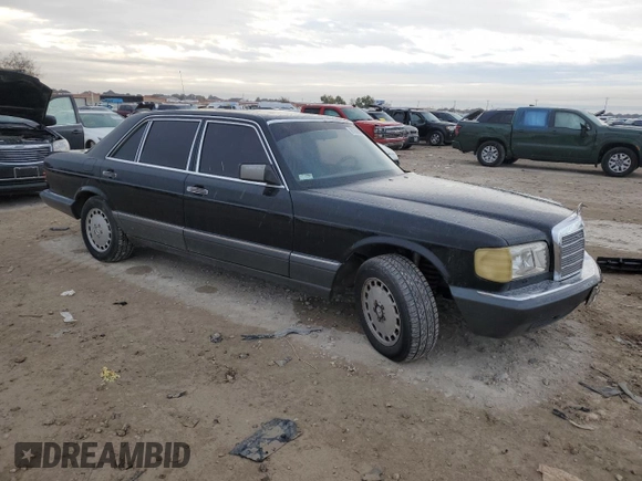1990 Mercedes-Benz 300 with VIN WDBCA25D0LA538034, listed as a Copart auction lot 81262894 with 49,139 mi miles and Clean Title. Bid and sale history available at DreamBid. Image 4.