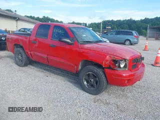 2007 Dodge Dakota SLT with VIN 1D7HW48J07S124621, listed as a IAAI auction lot 42687602 with 164,375 mi miles and . Bid and sale history available at DreamBid. Image 1.