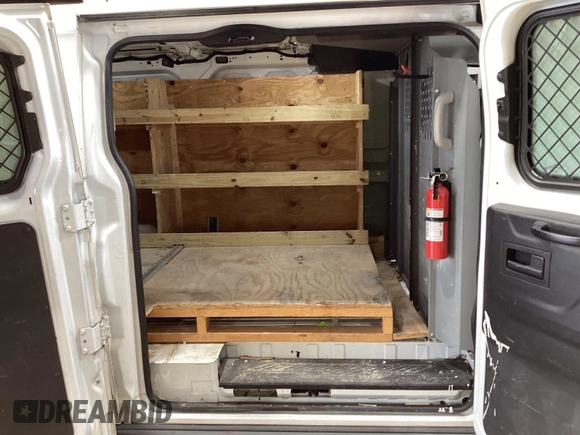 2018 Ford Transit с VIN 1FTYR1ZG4JKA34091, выставлен на аукционе IAAI как лот 42650298 с пробегом 177 181 миль миль и . История ставок и продаж доступна на DreamBid. Изображение 31.