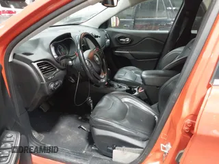 2021 Jeep Cherokee Latitude Lux с VIN 1C4PJMMX5MD120871, выставлен на аукционе IAAI как лот 42427822 с пробегом 65 379 миль миль и . История ставок и продаж доступна на DreamBid. Изображение 5.