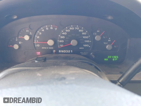 2004 Ford Explorer XLT z VIN 1FMZU73K94UA73489, wystawiony jako IAAI lot #42368974 z przebiegiem 221 365 mil mil oraz . Historia ofert i sprzedaży dostępna na DreamBid. Obrazek 7.