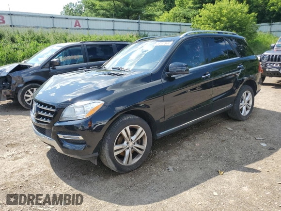 2015 Mercedes-Benz M 350 z VIN 4JGDA5HB5FA489317, wystawiony jako Copart lot #80890724 z przebiegiem 161 376 mil mil oraz Czysty tytuł • Clean title. Historia ofert i sprzedaży dostępna na DreamBid. Obrazek 1.