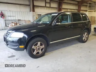 2005 Volkswagen Touareg z VIN WVGZG77L75D039319, wystawiony jako Copart lot #88496965 z przebiegiem 105 825 mil mil oraz Czysty tytuł • Clean title. Historia ofert i sprzedaży dostępna na DreamBid. Obrazek 1.