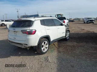 2019 Jeep Compass Latitude with VIN 3C4NJCBB1KT654692, listed as a IAAI auction lot 41376045 with 132,038 mi miles and . Bid and sale history available at DreamBid. Image 4.