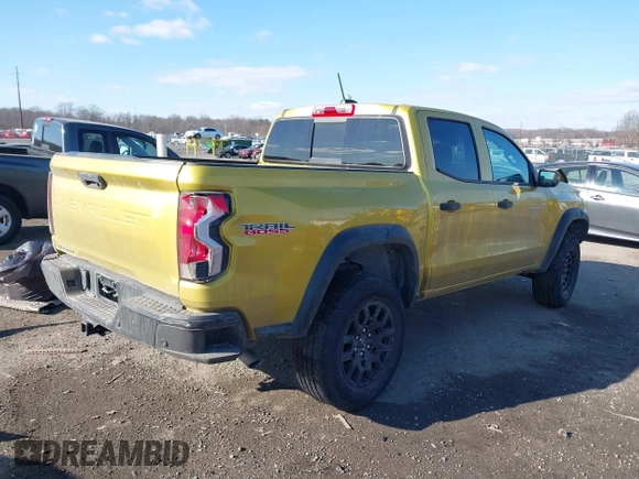 2023 Chevrolet Colorado 4WD Trail Boss with VIN 1GCPTEEK0P1197768, listed as a IAAI auction lot 41320246 with 21,425 mi miles. Bid and sale history available at carsss.com. Image 4.
