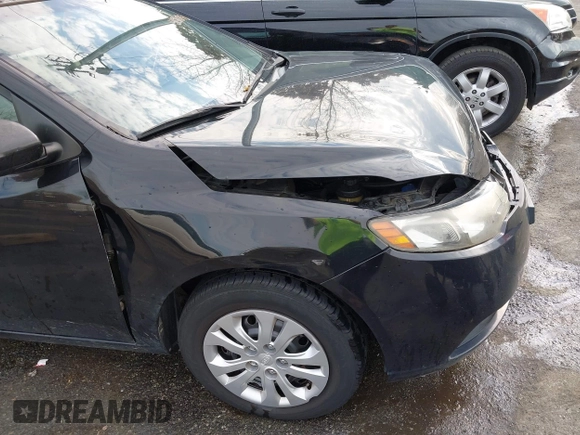 2013 Kia Forte EX with VIN KNAFU4A2XD5699665, listed as a IAAI auction lot 41910431 with 163,066 mi miles. Bid and sale history available at carsss.com. Image 18.