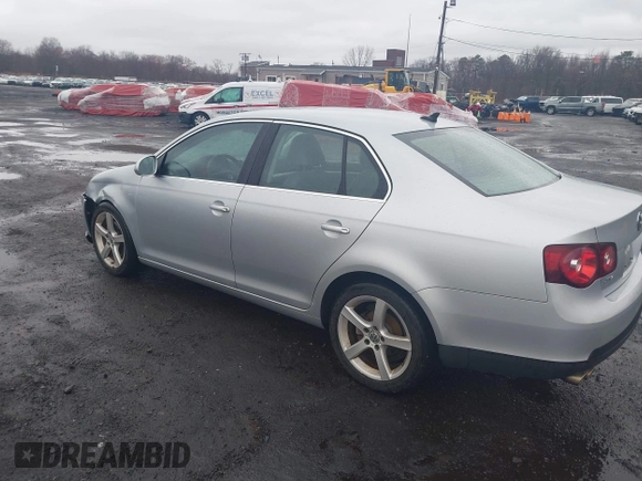 2009 Volkswagen Jetta Sedan SE with VIN 3VWRM71K29M147657, listed as a IAAI auction lot 41867252 with 87,625 mi miles. Bid and sale history available at carsss.com. Image 17.