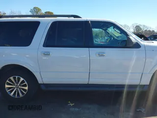 2017 Ford Expedition Max XLT с VIN 1FMJK1HTXHEA19958, выставлен на аукционе IAAI как лот 41611264 с пробегом 147 634 миль миль и . История ставок и продаж доступна на DreamBid. Изображение 12.