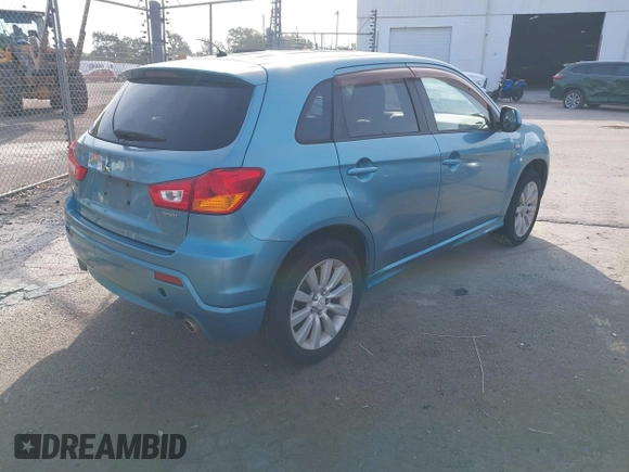 2011 Mitsubishi Outlander SE with VIN JA4AP4AU1BZ006715, listed as a IAAI auction lot 42467257 with 174,432 mi miles and . Bid and sale history available at DreamBid. Image 4.