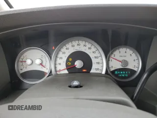 2008 Dodge Durango SLT z VIN 1D8HB48298F106001, wystawiony jako Copart lot #41502945 z przebiegiem 147 870 mil mil oraz Szkoda całkowita • Salvage title. Historia ofert i sprzedaży dostępna na DreamBid. Obrazek 9.