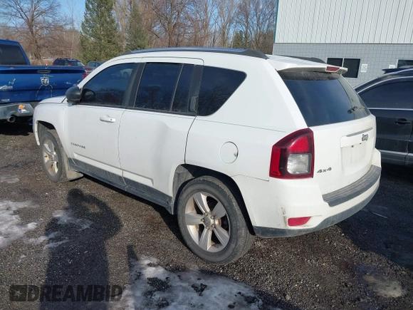 2015 Jeep Compass Sport with VIN 1C4NJDBB7FD214669, listed as a IAAI auction lot 41458343 with 146,374 mi miles and . Bid and sale history available at carsss.com. Image 3.