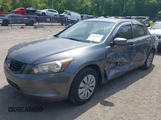 2008 Honda Accord LX z VIN 1HGCP26388A040338, wystawiony jako IAAI lot #42254793 z przebiegiem 167 025 mil mil oraz . Historia ofert i sprzedaży dostępna na DreamBid. Obrazek 2.