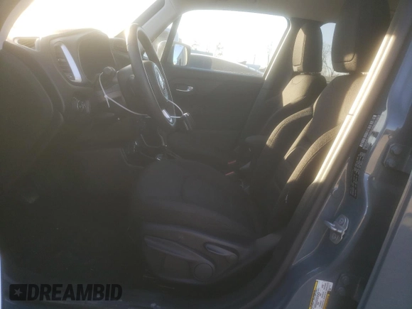 2018 Jeep Renegade Latitude with VIN ZACCJBBB1JPH56663, listed as a Copart auction lot 49224205 with 77,335 mi miles and Salvage Title. Bid and sale history available at DreamBid. Image 7.